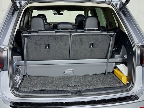 New 2026 Volkswagen Atlas SEL Premium R-Line AWD/4WD image 29