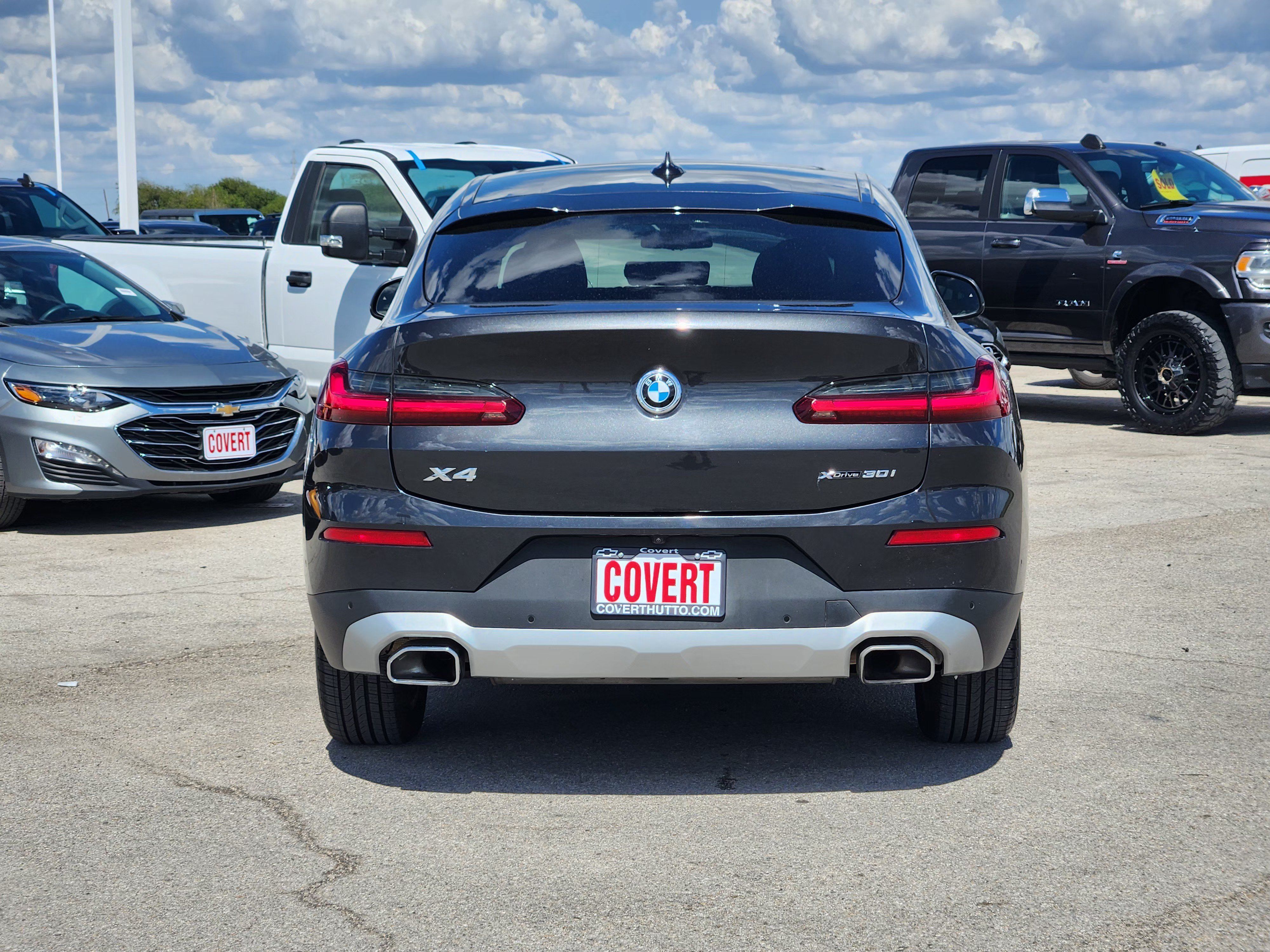 Used 2024 BMW X4 xDrive30i w/ Parking Assistance Package AWD/4WD image 6