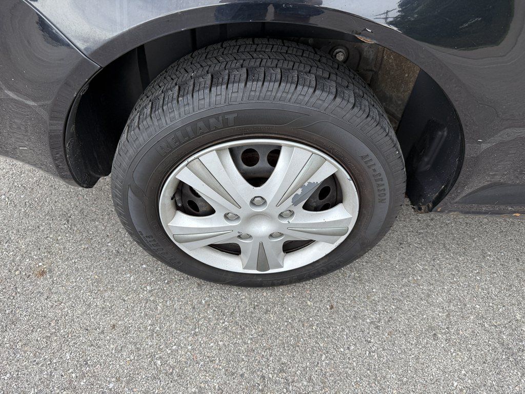 Used 2009 Chevrolet Cobalt LT FWD image 8