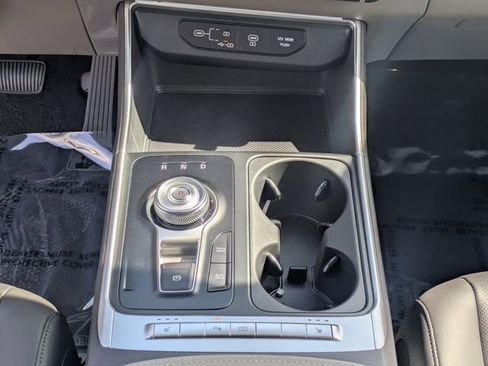 New 2026 Kia Carnival LXS FWD image 19