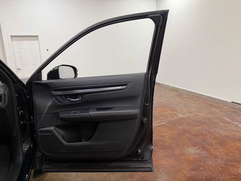 Used 2025 Honda CR-V Sport-L image 61