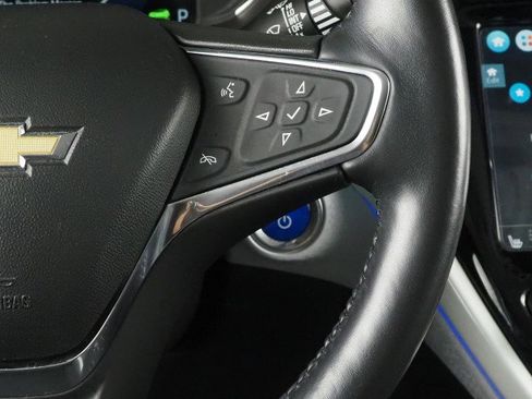 Used 2021 Chevrolet Bolt Premier w/ Infotainment Package image 24