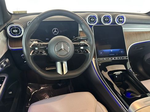 Certified 2023 Mercedes-Benz GLC 300 image 25