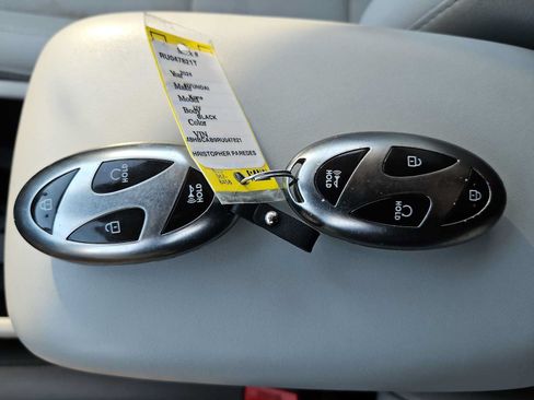 Used 2024 Hyundai Kona SEL AWD/4WD image 24