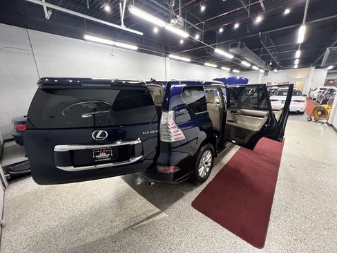 Used 2018 Lexus GX 460 Premium w/ Premium Package image 64