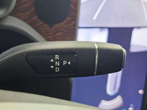 Used 2019 Tesla Model X Long Range image 33