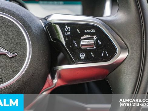 Used 2024 Jaguar I-PACE R-Dynamic HSE image 30