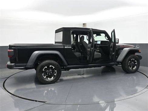 Used 2024 Jeep Gladiator Rubicon w/ Safety Group image 41