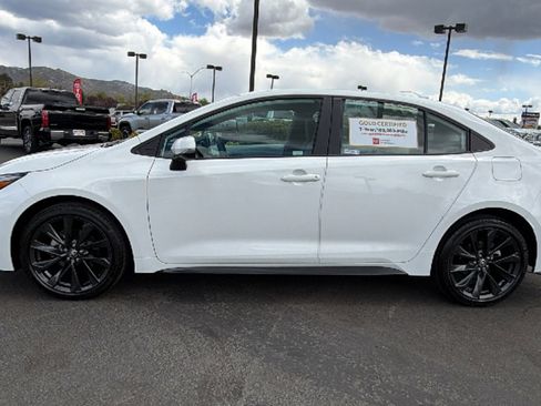 Certified 2024 Toyota Corolla SE FWD image 6