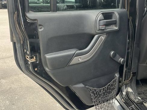 Used 2016 Jeep Wrangler Unlimited Sport AWD/4WD image 16