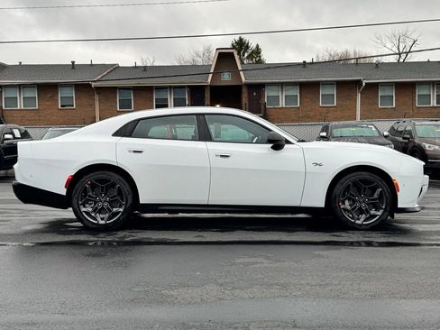 New 2026 Dodge Charger R/T image 8