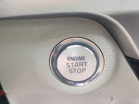 Used 2024 Kia Telluride S w/ S Sunroof Package image 23