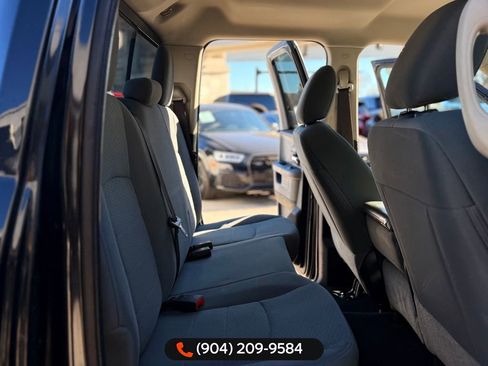 Used 2016 RAM 1500 Classic SLT image 17