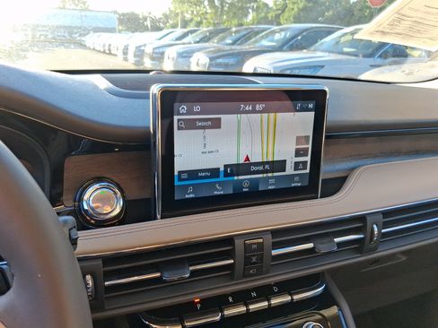 Certified 2022 Lincoln Corsair Reserve FWD image 19
