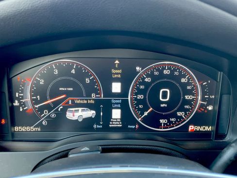 Used 2015 Cadillac Escalade Premium AWD/4WD image 34