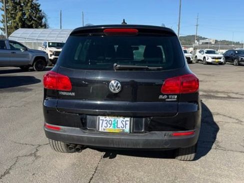 Used 2013 Volkswagen Tiguan SE image 5