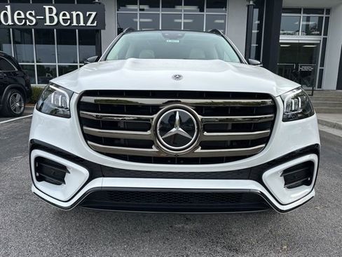 New 2026 Mercedes-Benz GLS 450 4MATIC image 10