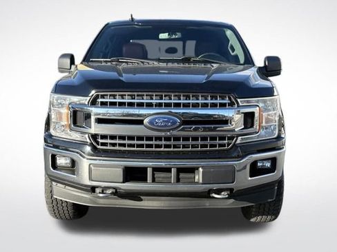 Used 2018 Ford F150 XLT w/ Equipment Group 302A Luxury image 4