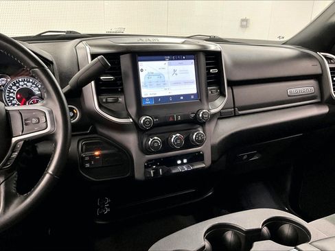 Used 2024 RAM 3500 Big Horn AWD/4WD image 7