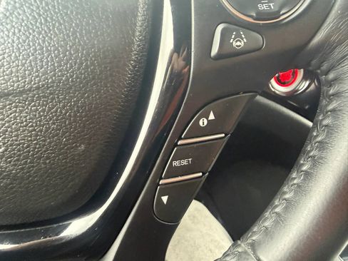 Used 2017 Honda Pilot Elite image 15