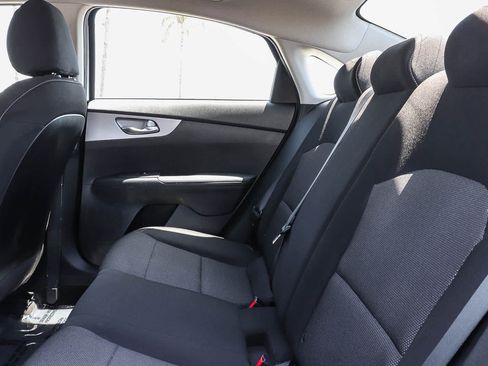 Used 2023 Kia Forte LXS w/ LXS Technology Package FWD image 24