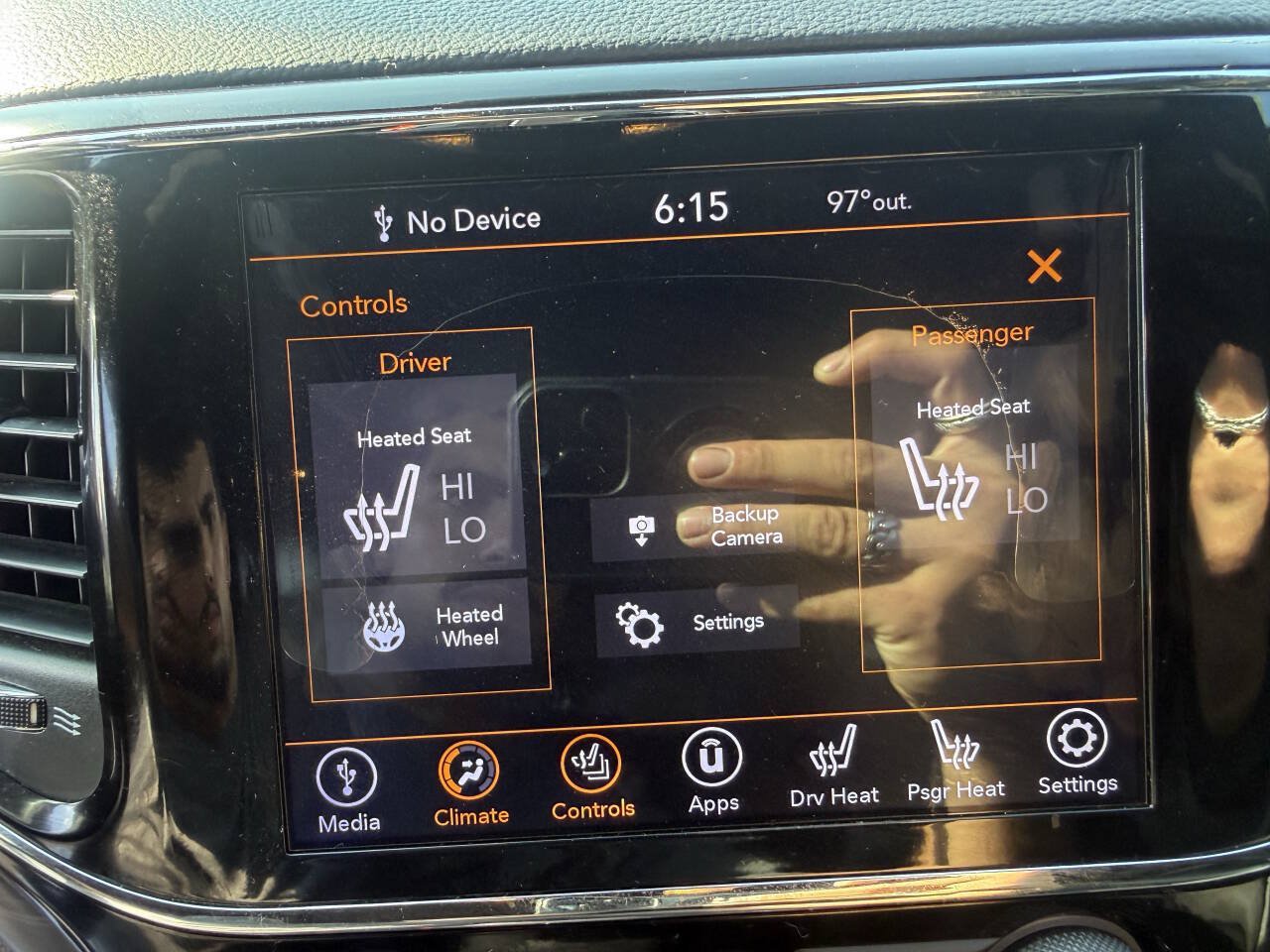 Used 2020 Jeep Grand Cherokee Altitude AWD/4WD image 18