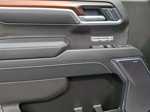 Certified 2025 GMC Sierra 1500 Denali AWD/4WD image 13