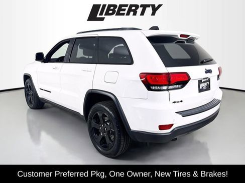 Used 2019 Jeep Grand Cherokee Laredo image 5