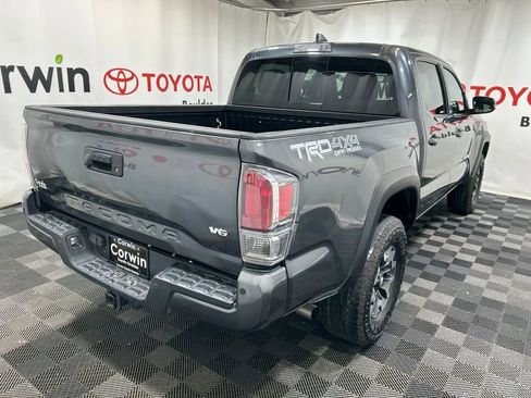 Used 2023 Toyota Tacoma TRD Off-Road image 8