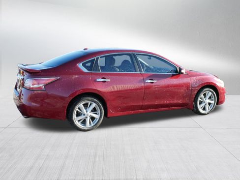 Used 2015 Nissan Altima 2.5 SL w/ Moonroof Package image 7