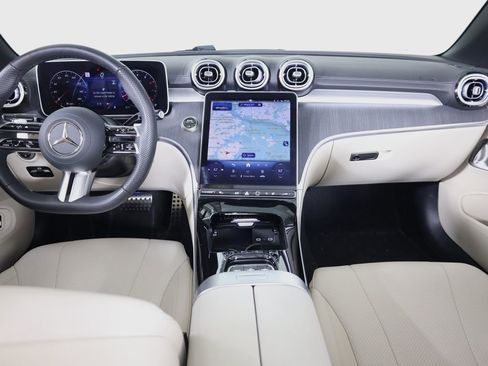 Used 2025 Mercedes-Benz CLE 450 4MATIC Cabriolet image 58