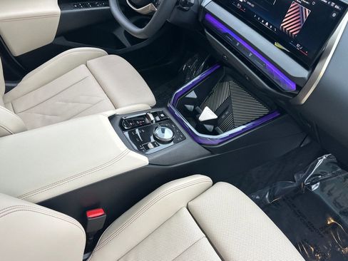 Used 2025 BMW X3 xDrive30i w/ Convenience Package image 29