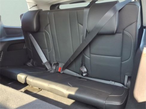 Used 2020 GMC Yukon SLT w/ Open Road Package image 26