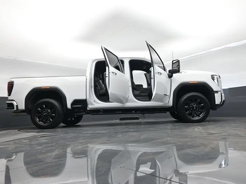 Used 2025 GMC Sierra 2500 AT4 AWD/4WD image 80