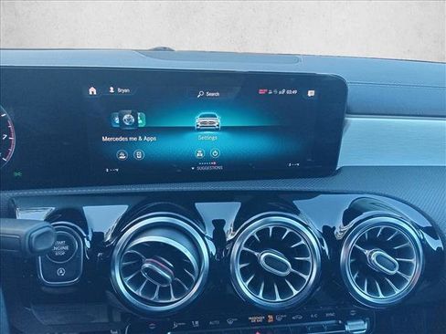 Used 2021 Mercedes-Benz CLA 250 image 21