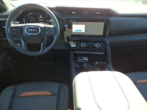 Certified 2025 GMC Sierra 1500 AT4 w/ AT4 Premium Package image 14