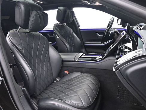 Used 2021 Mercedes-Benz S 580 4MATIC Sedan w/ AMG Line image 34