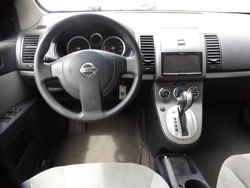 Used 2010 Nissan Sentra 2.0 FWD image 13