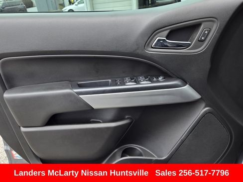 Used 2022 Chevrolet Colorado ZR2 AWD/4WD image 21