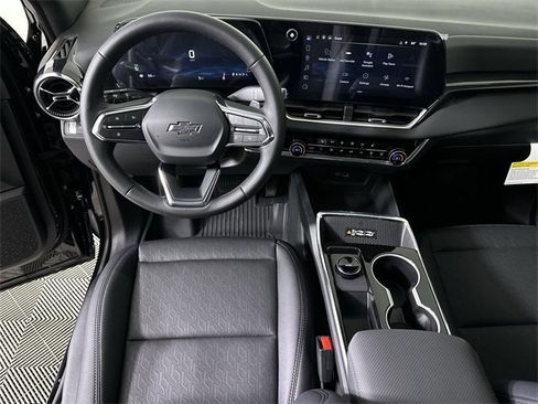 New 2026 Chevrolet Equinox LT w/ Convenience Package II image 20