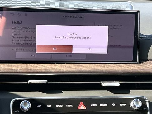 New 2027 Genesis GV80 2.5T Prestige AWD/4WD image 30
