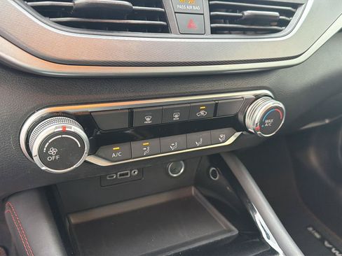 Used 2023 Nissan Altima 2.5 SR FWD image 26
