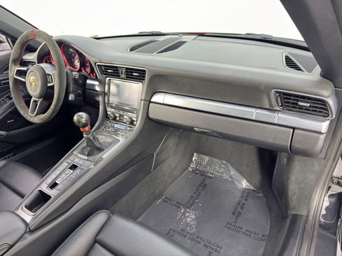 Used 2015 Porsche 911 Carrera 4S image 14
