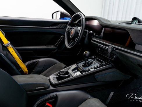 Used 2025 Porsche 911 GT3 image 50