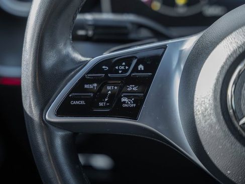 Used 2023 Mercedes-Benz C 300 4MATIC Sedan w/ Exclusive Trim Package image 26