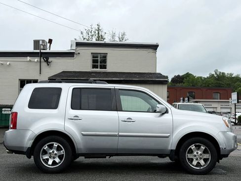 Used 2011 Honda Pilot Touring image 7