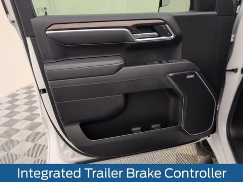 Used 2025 GMC Sierra 1500 Elevation w/ Preferred Package AWD/4WD image 32