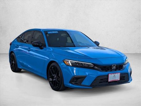 Certified 2024 Honda Civic Sport image 3