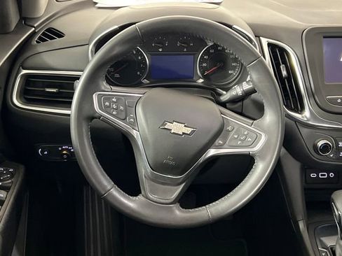Used 2022 Chevrolet Equinox LT FWD image 14