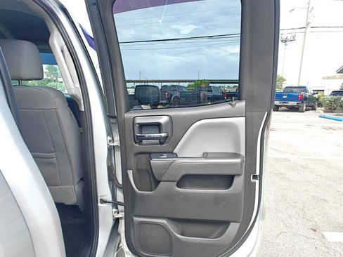 Used 2017 Chevrolet Silverado 1500 Custom w/ Custom Convenience Package AWD/4WD image 20